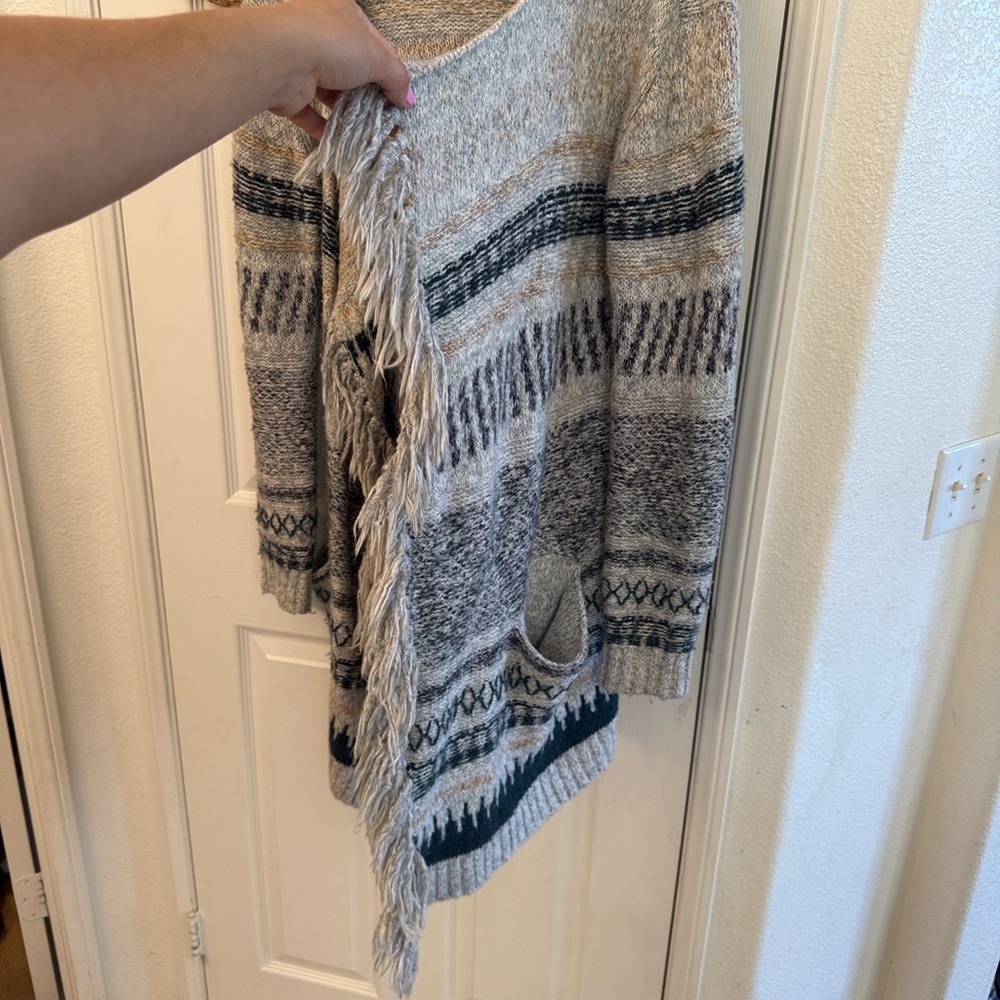 CAbi #3701 Shetland Fringe Cardigan
Sweater Size Small - Picture 5 of 7